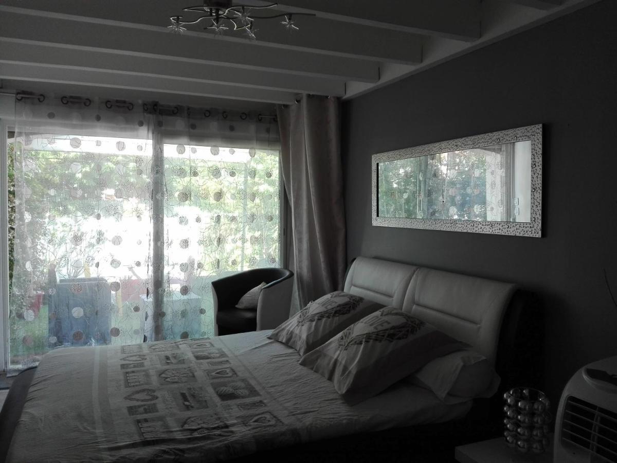 Studio Zure Ondoan - Spa Et Piscine Chauffee Tarnos Ngoại thất bức ảnh